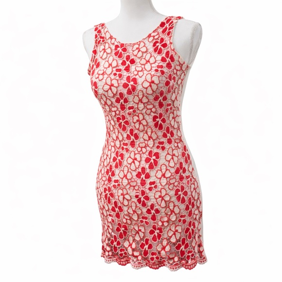 Laundry By Shelli Segal Dresses & Skirts - 🖤🖤 Laundry by Shelli Segal Embroidered Lace Dress XS 0 Red Ivory Bodycon 🖤🖤